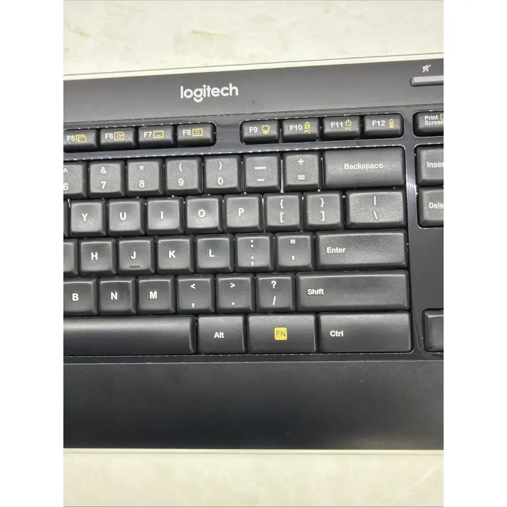 Logitech K520 Wireless Keyboard (Keyboard Only / Unifying Receiver NOT Included) - Picture 3 of 9
